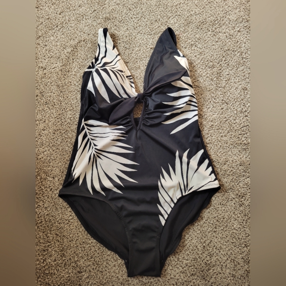 Kona Sol 1 piece swimsuit